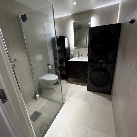Modern 5 Minutes From Ons Apartamento Stavanger